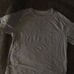 Gray smart wool t shirt. Light, perfect for the summer.